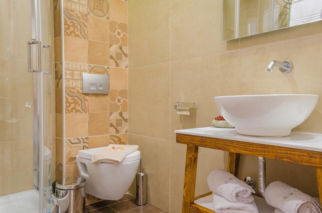 Girene Apartment